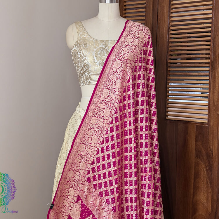 Pink Banarasi Bandhani Georgette Dupatta