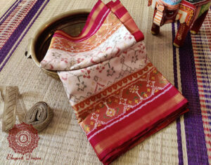 Handwoven White Pure Mulberry Silk Rajkot Patola Saree